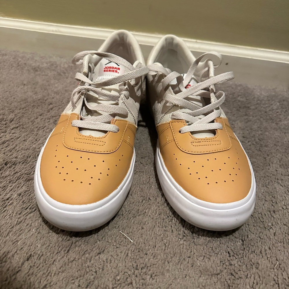 Jordan Series ES